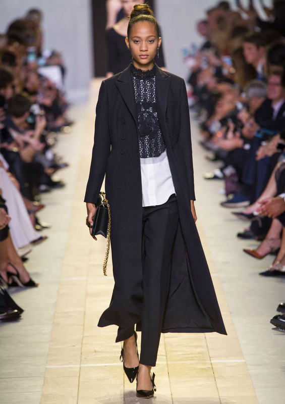 Dior 30 Montaigne Bar Coat from SS 2017 collection