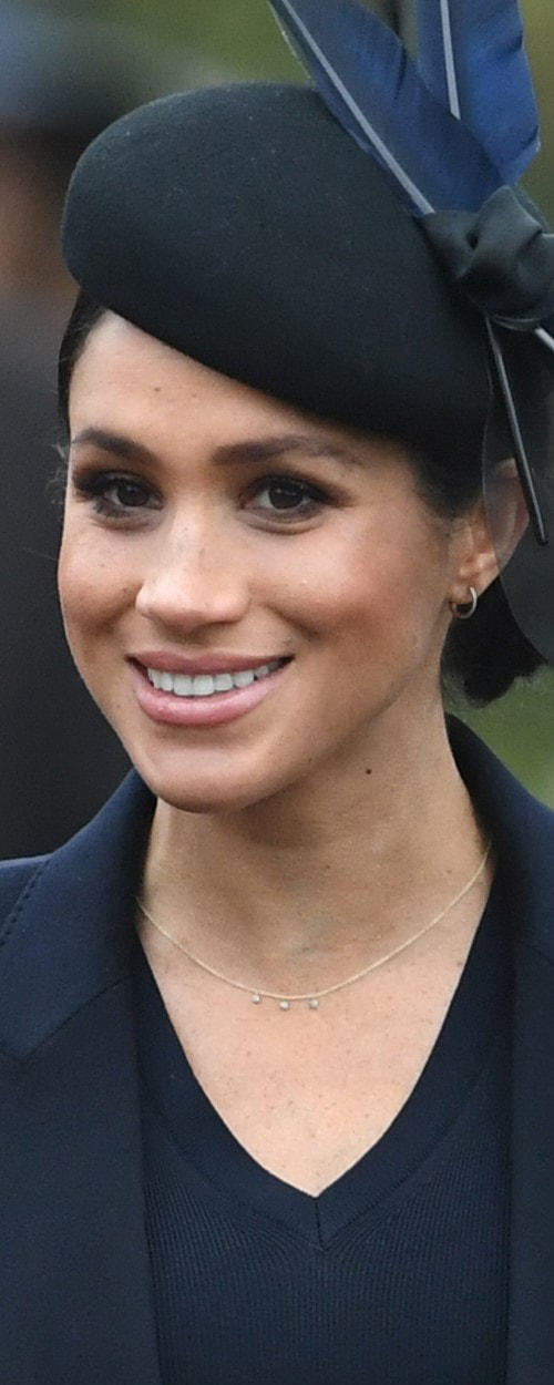 Jennifer Meyer 18K Gold Turquoise Necklace as seen on Meghan Markle, the Duchess of Sussex