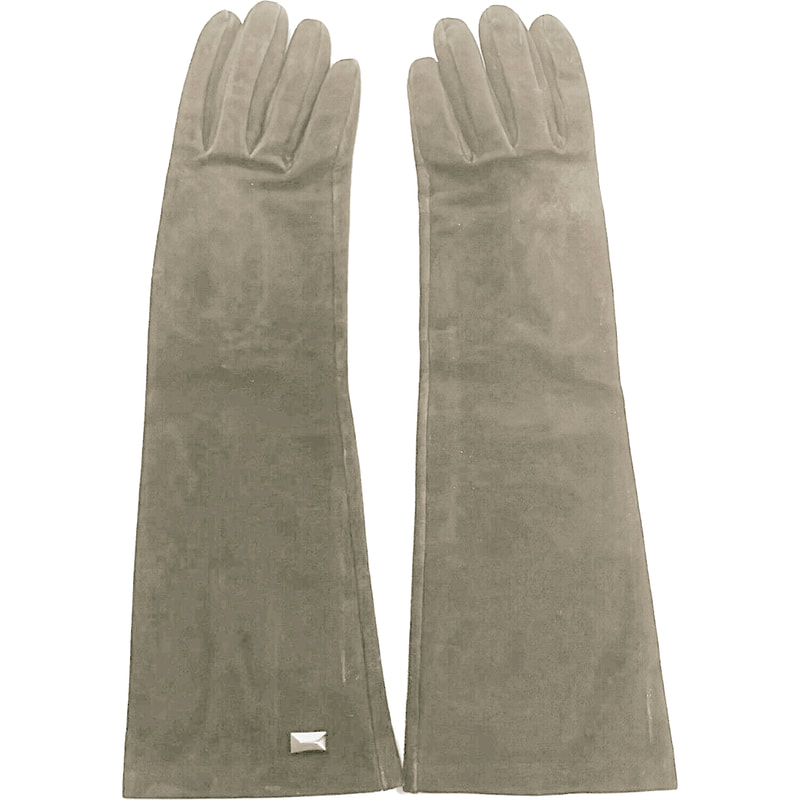 Max Mara Elongated Suede Gloves in Navy