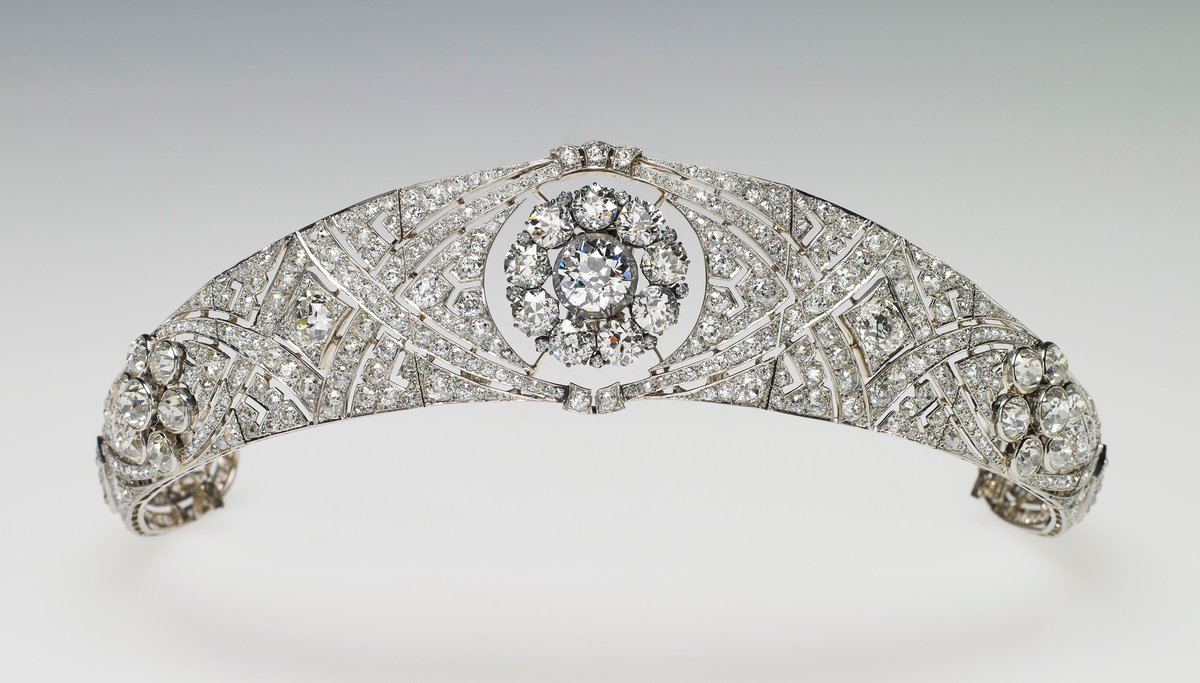 Queen Mary's diamond bandeau tiara
