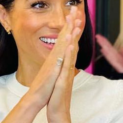 Meghan Markle wears Lorraine Schwartz Emerald-Cut Diamond Ring