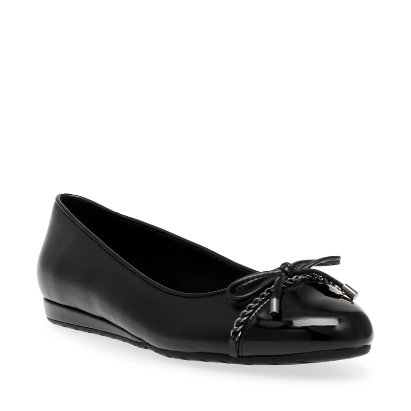 Chanel Black Leather Cap-Toe Ballerina Flats - Meghan Markle's