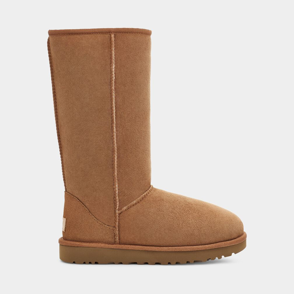 UGG Classic Tall boots in Chestnut